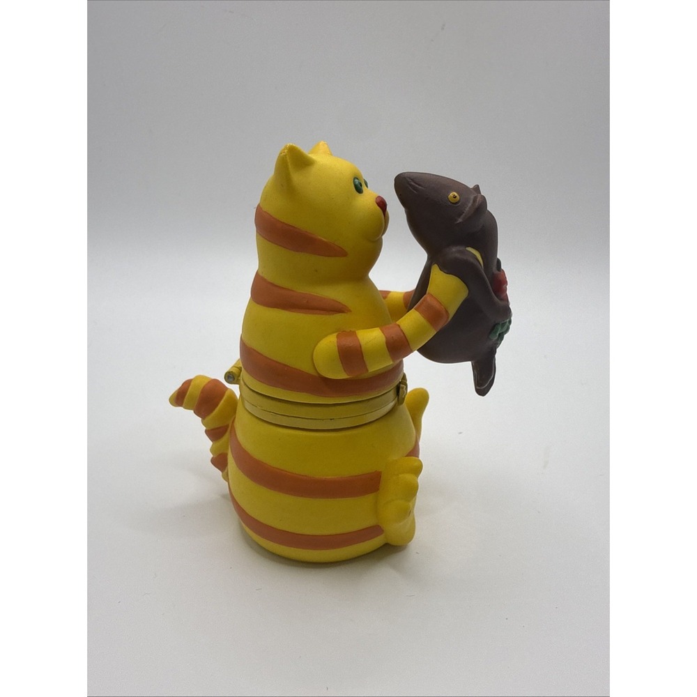 Vintage Department Dept 56 Yellow Tabby Cat With Mouse W/ Mistletoe TRINKET BOX